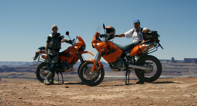 online-Great Divide Trail 2 118 Rich Hamilton (left) and Gary DeBlock pose for a self-portrait somewhere in the desert. Photo courtesy of Rich Hamilton