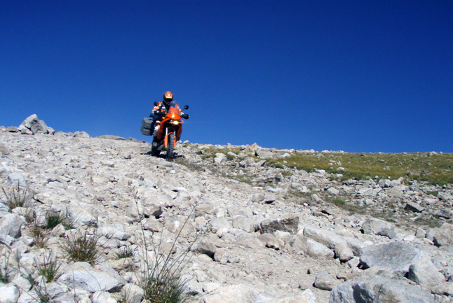 Catch that brilliant sky and that dry, dry land as Gary DeBlock zips through the desert of the southwestern U.S.. That's the landscape Rich Hamilton and Gary DeBlock traversed on their trip to the Mexican border along the Continental Divide. Photo courtesy of Rich Hamilton