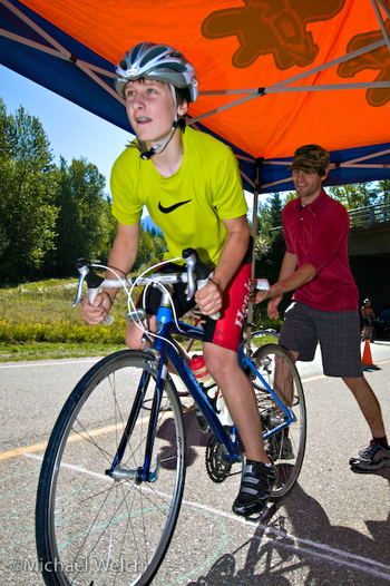 A cyclist prepares to make the 27-kilometre climb up Mount Revelstoke. Photo courtesy of Michael Welch Photography