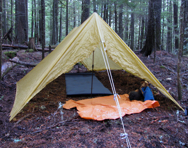 Buck Corrigan's shelter had that professional look. Photo courtesy of Revelstoke SAR