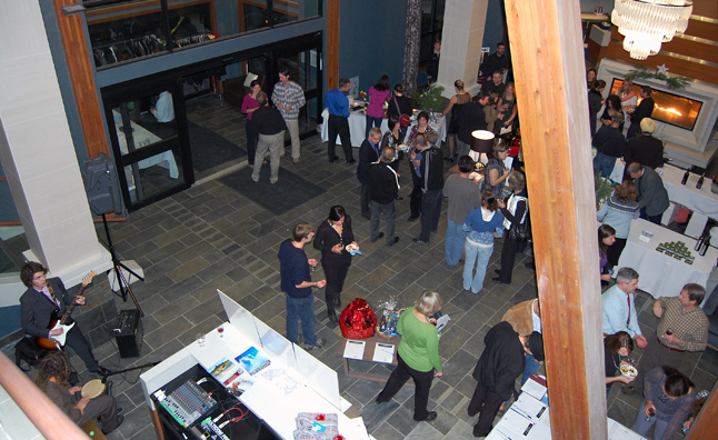 This bird's-eye-view of the early part of the evening gives you some idea of the set up in the lobby of the Nelsen Lodge.  David F. Rooney photo