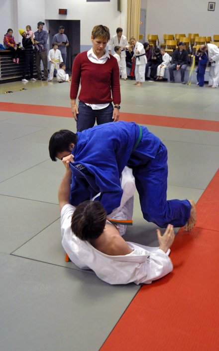 Liam McCabe of Revelstoke struggles to prevent Trennan Lifely of Salmo from pinning him to the mat. David F. Rooney photo