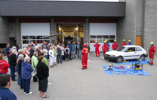 Members of the Ladies Hospital Auxiliary and the Rotary Club received a live demonstration of the Jaws of Life at the Fire Hall recently. The groups raised $27,000 to purchase a second set of the Jaws for the Fire Rescue Service. Photo courtesy of the Revelstoke Fire Rescue Service