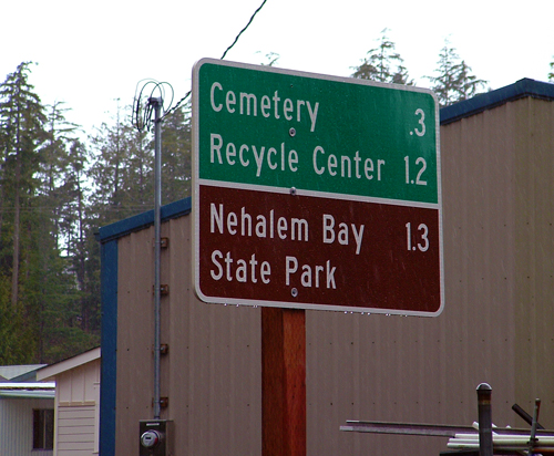 Current reader Bob Hughes so enjoyed Joan Maskell’s recent photo entitled Only in Revelstoke that he couldn't resist sending us a similarly incongruous photo of a sign  near Manzanita, Oregon. “I'm sure you’ll see why it brought to mind a similar juxtaposition that never fails to catch my eye whenever we make our annual trip down the Oregon coast,” he said in an e-mail to The Current. “Perhaps it's not "only in Revelstoke" where recycling can be carried to ultimate lengths!” Many thanks for the photo, Bob. I certainly chuckled. Bob Hughes photo