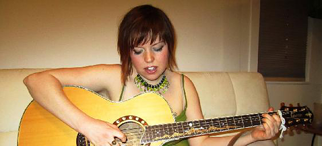 Born in Edmonton and raised in Ottawa Tanya Lipscomb now lives in Vernon and is performing at Grizzly Plaza on June 29 and August 17. You can hear her and learn more about her and her music at http://www.tanyalipscombmusic.com. Photo courtesy of Tanya Lipscomb