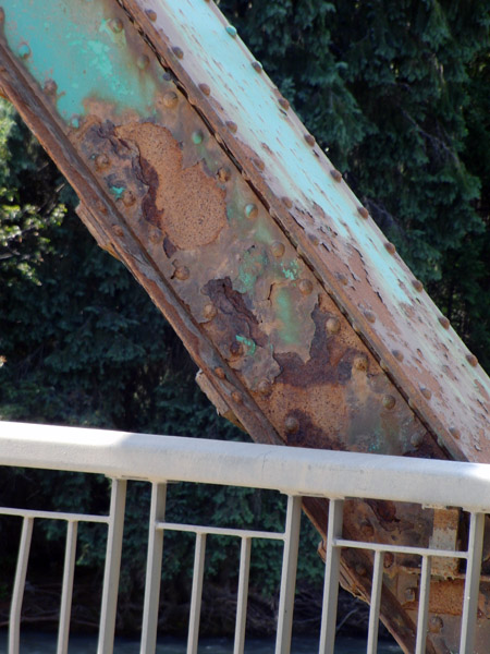 The rusted surface of this steel girder is clearly peeling away. Travnicek said the bridge may not yet be ready to collapse but this level of deterioration clearly begs for some amelioration by the Ministry of Transportation and Infrastructure. Hans Travnicek photo