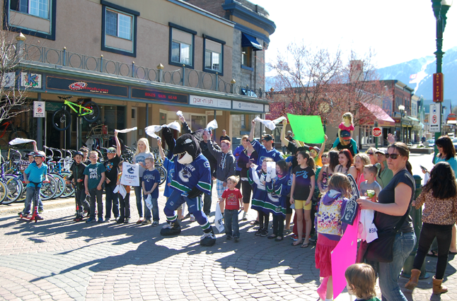 Parents and kids — all of them dyed-in-the-wool Vancouver Canucks fans — thronged at Grizzly Plaza on Saturday afternoon to greet the team's mascot, Fin. David F. Rooney photo