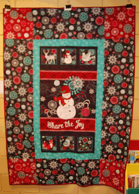 Joy to the World By Sylvia Munk Machine Quilted by Linda Walford