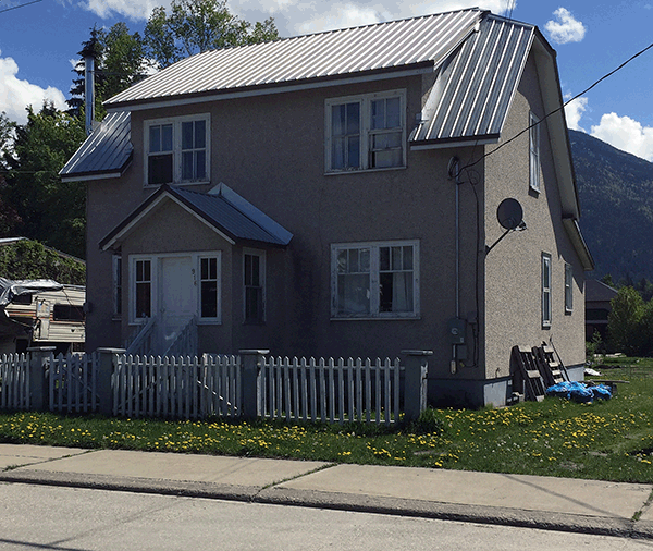 The Revelstoke for Refugees Committee received some amazing news this week when Kristina Welch and Reilly Geidt generously donated their house at 916 Downie Street for one year. The couple is currently renovating their home. David F. Rooney photo